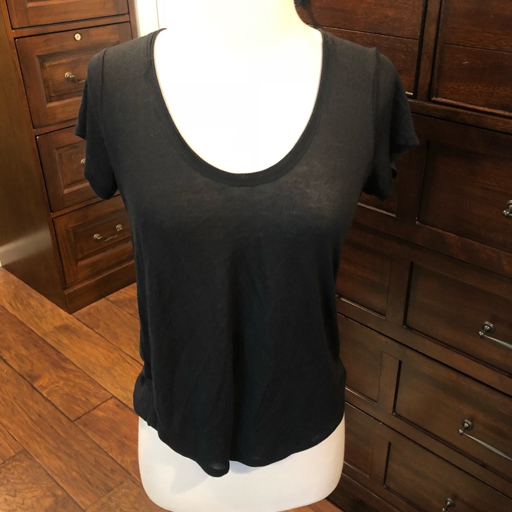 Vince Short-Sleeve Scoop-Neck Tee